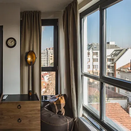 דירה Cosy In The Center Of סופיה